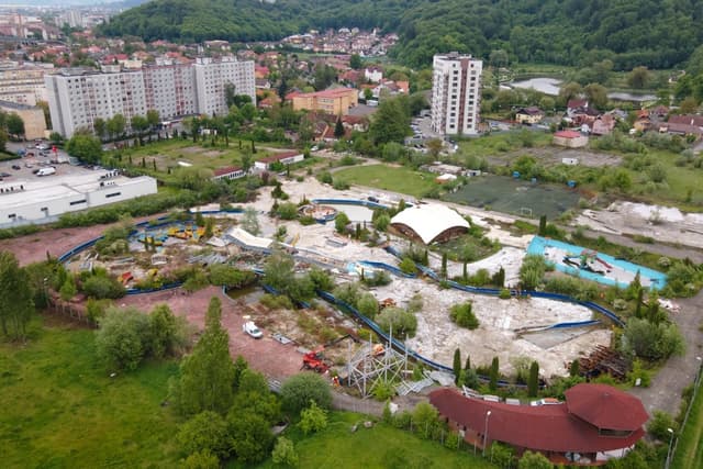  Fostul Ștrand Noua devine Parc de Recreere, după preluarea de către Primărie